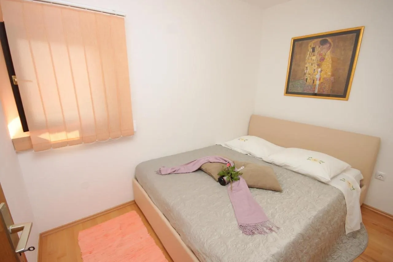 Apartments With A Parking Space Ravni, Labin - 7661 Croatia